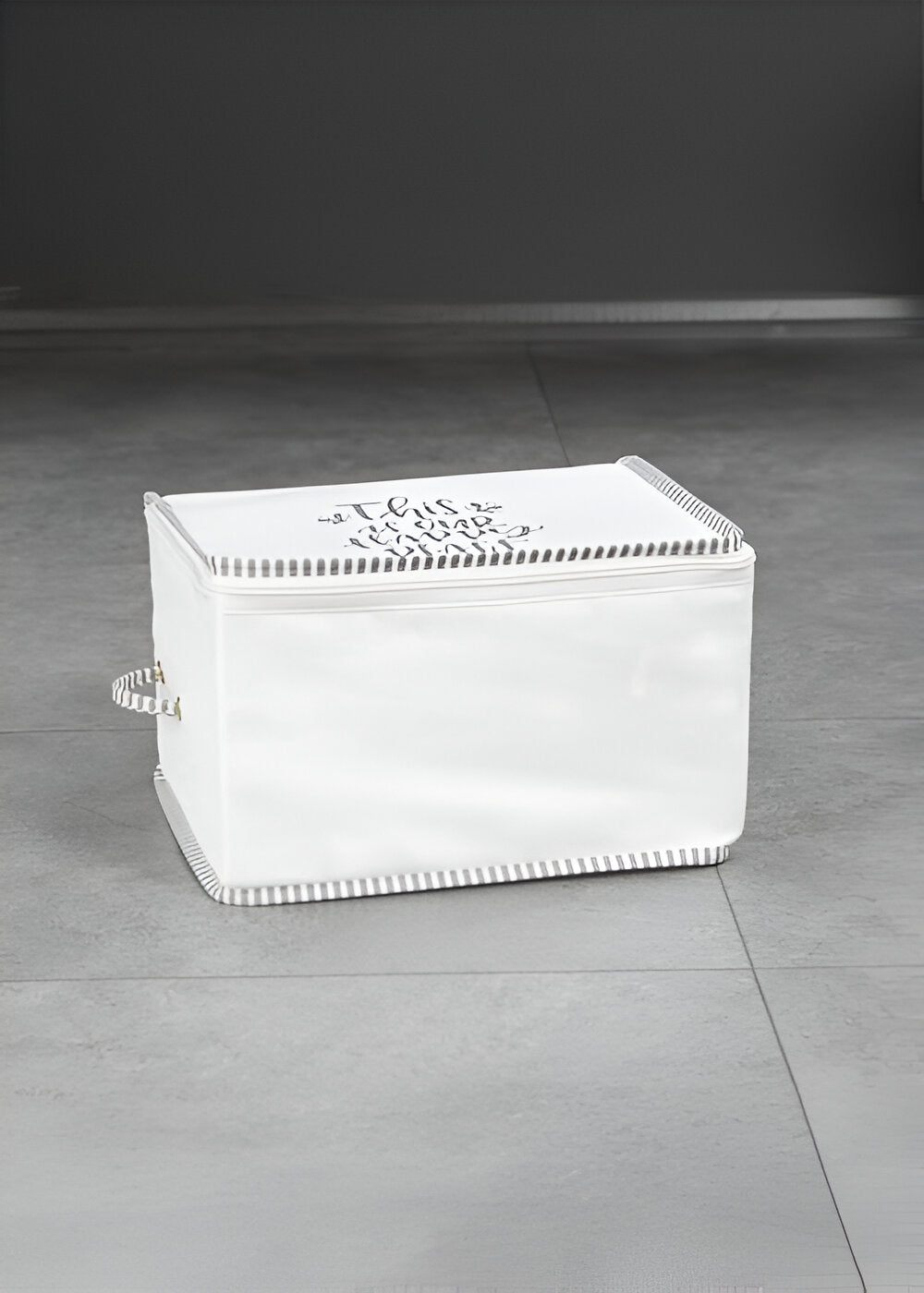 مجموعتين 4+4 لشنط التخزين – بأحجام مختلفة للحفاظ على ترتيب ونظافة أغراضك