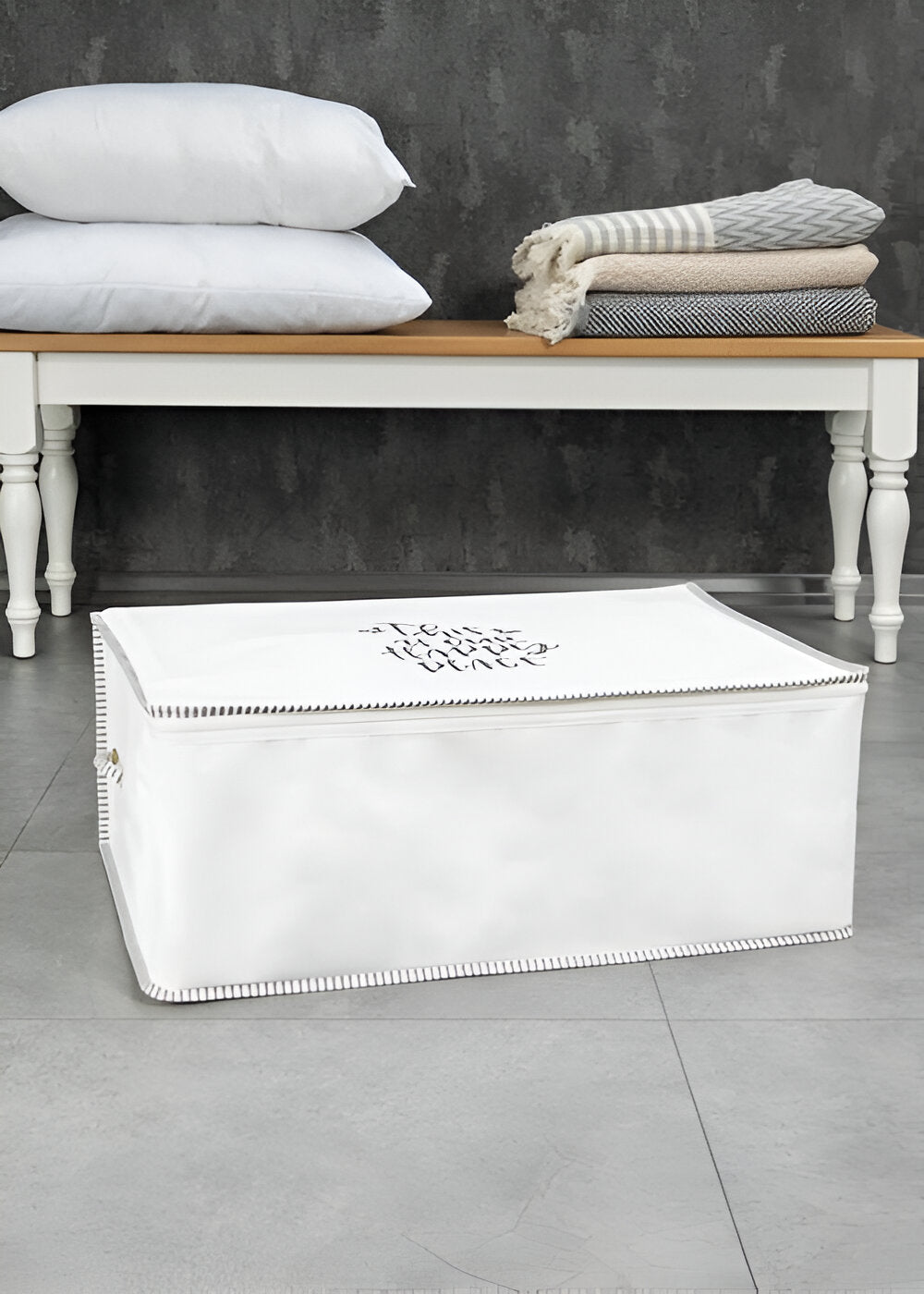 مجموعتين 4+4 لشنط التخزين – بأحجام مختلفة للحفاظ على ترتيب ونظافة أغراضك